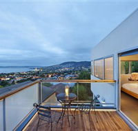 Library House - Accommodation in Brisbane