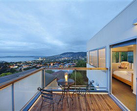 Library House - Accommodation in Brisbane 0