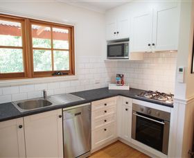 Tahara Cottage - Accommodation in Brisbane 1