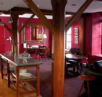 Sullivans Cove Apartments - Admiral's Suite - Accommodation in Brisbane