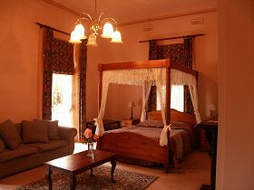 Gattonside Heritage Accommodation - Accommodation in Brisbane 0