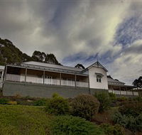 House on the Hill Bed and Breakfast - Accommodation in Brisbane