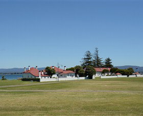 Low Head Pilot Station Accommodation - Accommodation in Brisbane 5