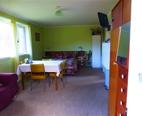 Quamby Pines Chalet B & B - Accommodation in Brisbane 2