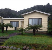 Queenstown Cottages - Owen - Accommodation in Brisbane
