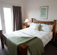 Strath Valley View Bed and Breakfast - Accommodation in Brisbane