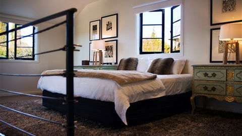 Villa Parma At Peppers Mineral Springs Hotel - Accommodation in Brisbane 4