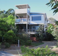 The Keep Beach Houses - Accommodation in Brisbane