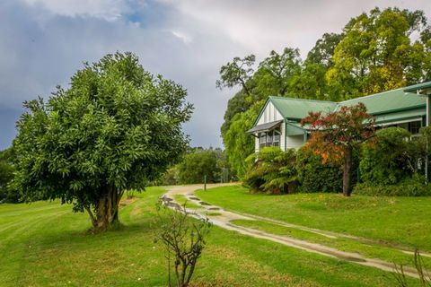 Karbeethong Lodge - Accommodation in Brisbane 0