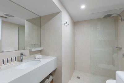 Canterbury International Hotel - Accommodation in Brisbane 3