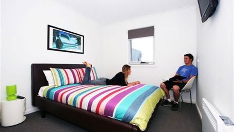 The Island Accommodation - Phillip Island YHA - Accommodation in Brisbane 3
