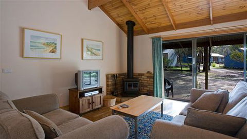 Surf Coast Cabins In Aireys Inlet - Accommodation in Brisbane 0