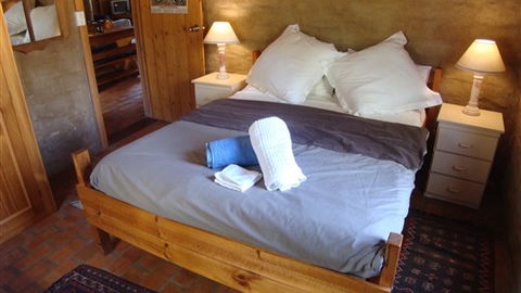 Wartook Rise Mudbrick Cabins - Accommodation in Brisbane 4