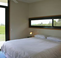 Just Inside The Gate - Accommodation in Brisbane