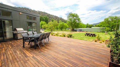 The BASE Luxury Villas - Accommodation in Brisbane 4