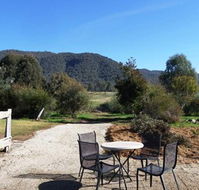 Sweetwater Stays Rural Retreat - Accommodation in Brisbane