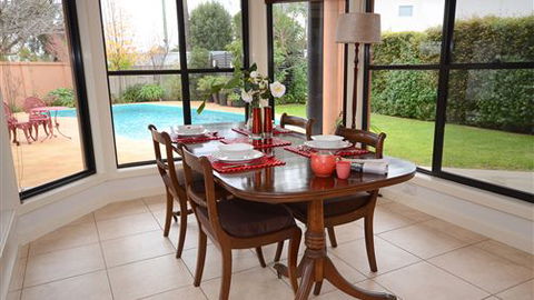 DeLuca - Accommodation in Brisbane 0