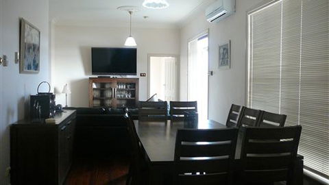 River View Holidays - Accommodation in Brisbane 1