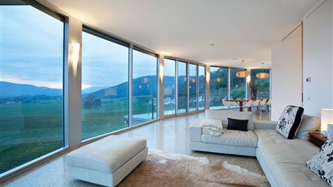 Feathertop Chateau - Accommodation in Brisbane 3