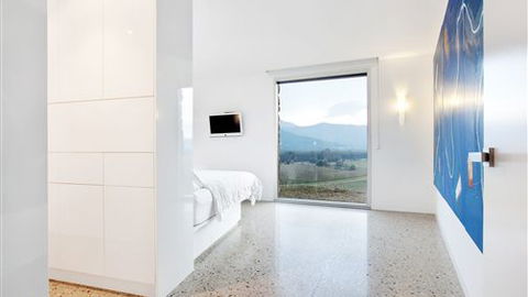 Feathertop Chateau - Accommodation in Brisbane 6