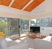 Barrakee Beach House - Anglesea - Accommodation in Brisbane