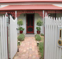 Airleigh Rose Cottage - Accommodation in Brisbane