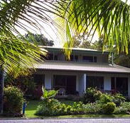 Apollo Jewel Beachfront Apartments