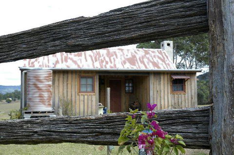 Wombat Lodge - Accommodation in Brisbane 4