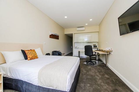 Belconnen Way Motel & Serviced Apartments - Accommodation in Brisbane 0