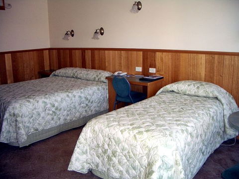 Sundowner Westlander Motor Inn - Accommodation in Brisbane 2