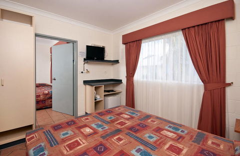 Cairns Queens Court - Accommodation in Brisbane 0
