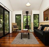Cedar Creek Lodges at Thunderbird Park - Accommodation in Brisbane