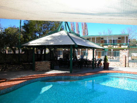 Centre Point Mid City Motor Inn - Accommodation in Brisbane 0