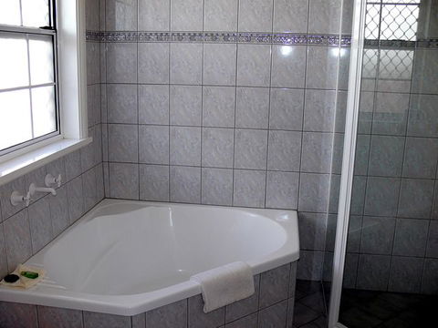 Charles Rasp Motor Inn - Accommodation in Brisbane 4