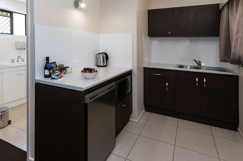 Comfort Inn & Suites Robertson Gardens - Accommodation in Brisbane 7
