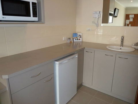 Werribee Motel & Apartments - Accommodation in Brisbane 2