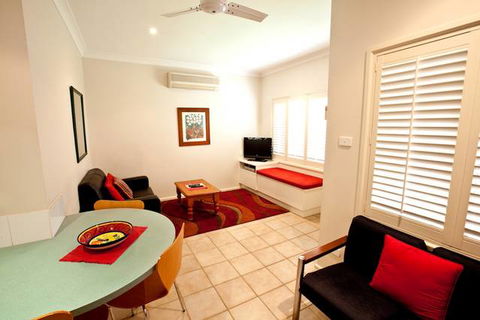 Country Apartments - Accommodation in Brisbane 0