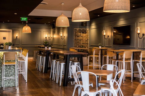 Crown Hotel - Accommodation in Brisbane 5