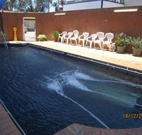 Dragon Phoenix Resort  Restaurant - Accommodation in Brisbane