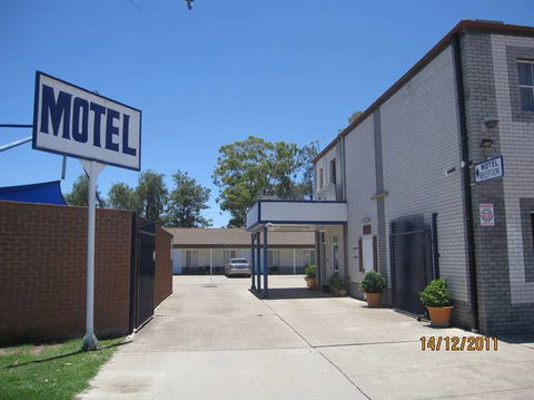 Dragon Phoenix Resort & Restaurant - Accommodation in Brisbane 13