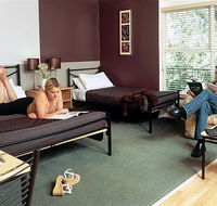 Easystay  Carlisle St - Accommodation in Brisbane