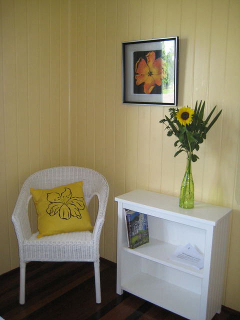 Eco Queenslander Holiday Home - Accommodation in Brisbane 2