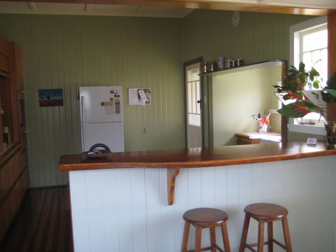 Eco Queenslander Holiday Home - Accommodation in Brisbane 7