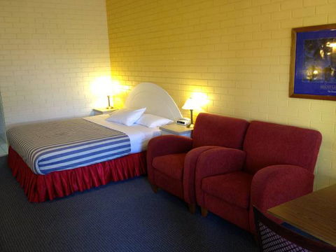 Econo Lodge Statesman Ararat - Accommodation in Brisbane 4