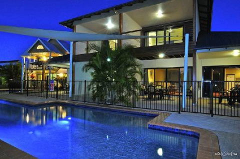 Edge On Beaches - Accommodation in Brisbane 5