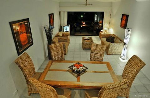 Edge On Beaches - Accommodation in Brisbane 10