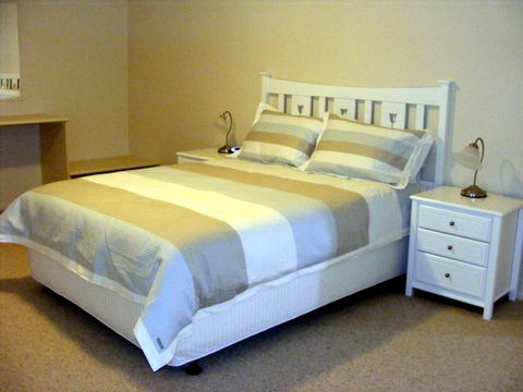 Fairways Bed & Breakfast At Jerilderie - Accommodation in Brisbane 1