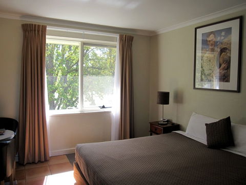 Forrest Hotel & Apartments - Accommodation in Brisbane 0