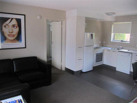 Forrest Hotel & Apartments - Accommodation in Brisbane 12