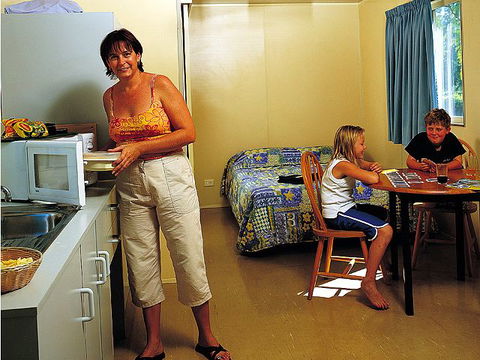 Kakadu Lodge & Caravan Park - Accommodation in Brisbane 3